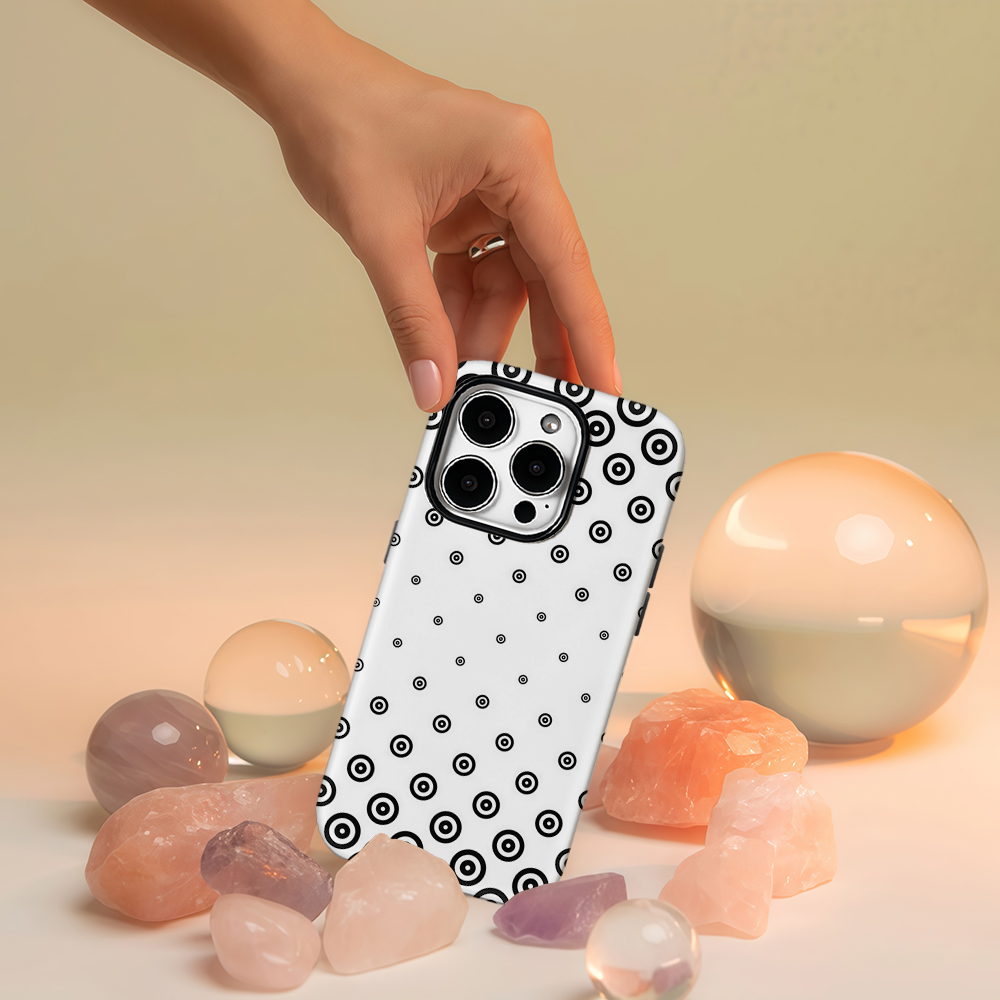 Capa de Celular Preta e Branca - Phone Cases Target avaliação e preço